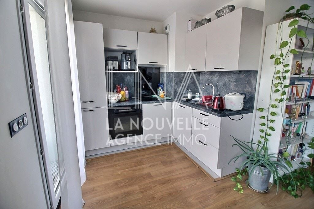 appartement 2 Pièces en vente sur ROMAINVILLE (93230)