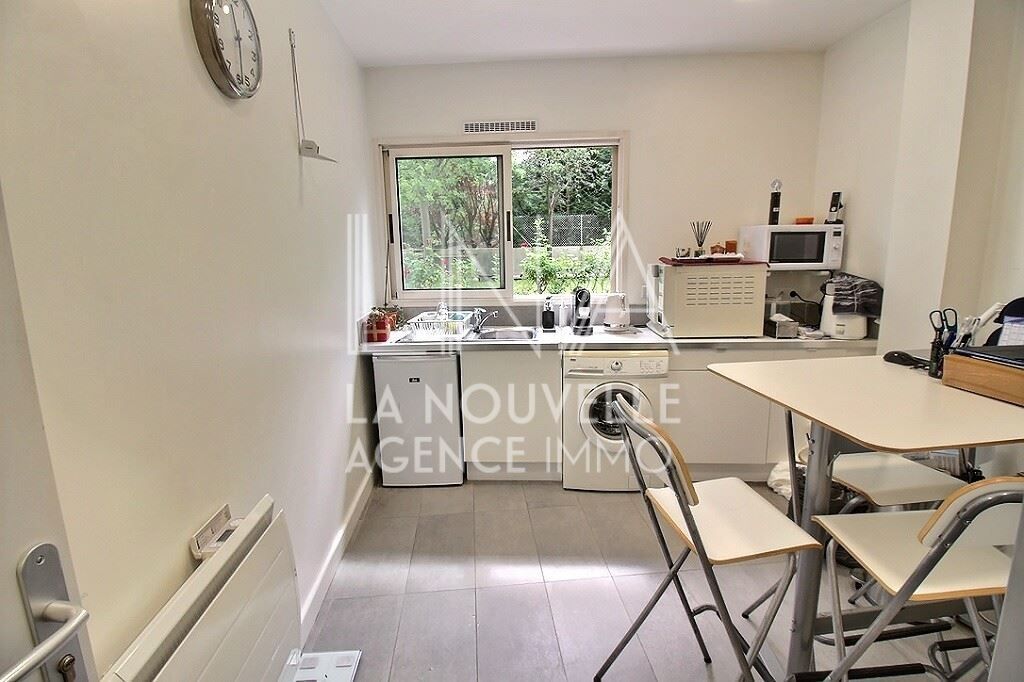 commerce en vente sur LES LILAS (93260)