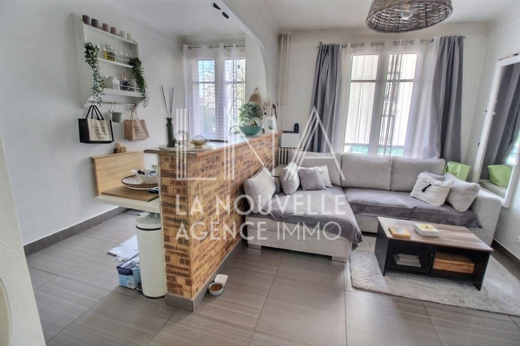 appartement 2 Pièces en vente sur LES LILAS (93260)