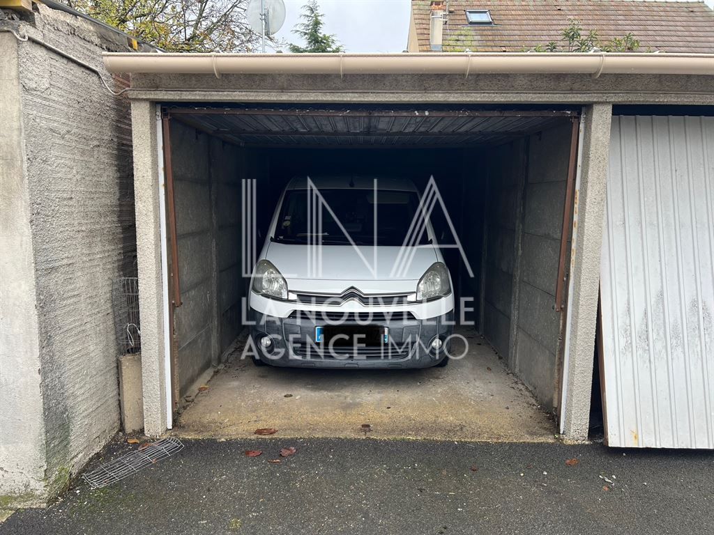 appartement 1 pièce en vente sur ROMAINVILLE (93230)