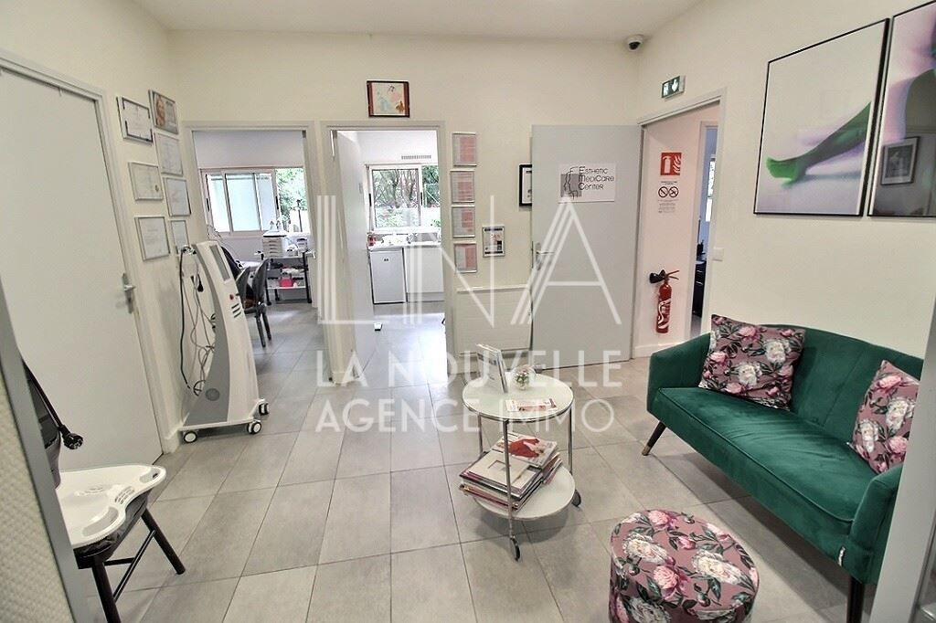 commerce en vente sur LES LILAS (93260)