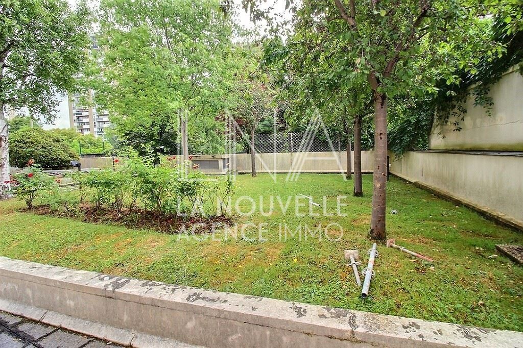 commerce en vente sur LES LILAS (93260)