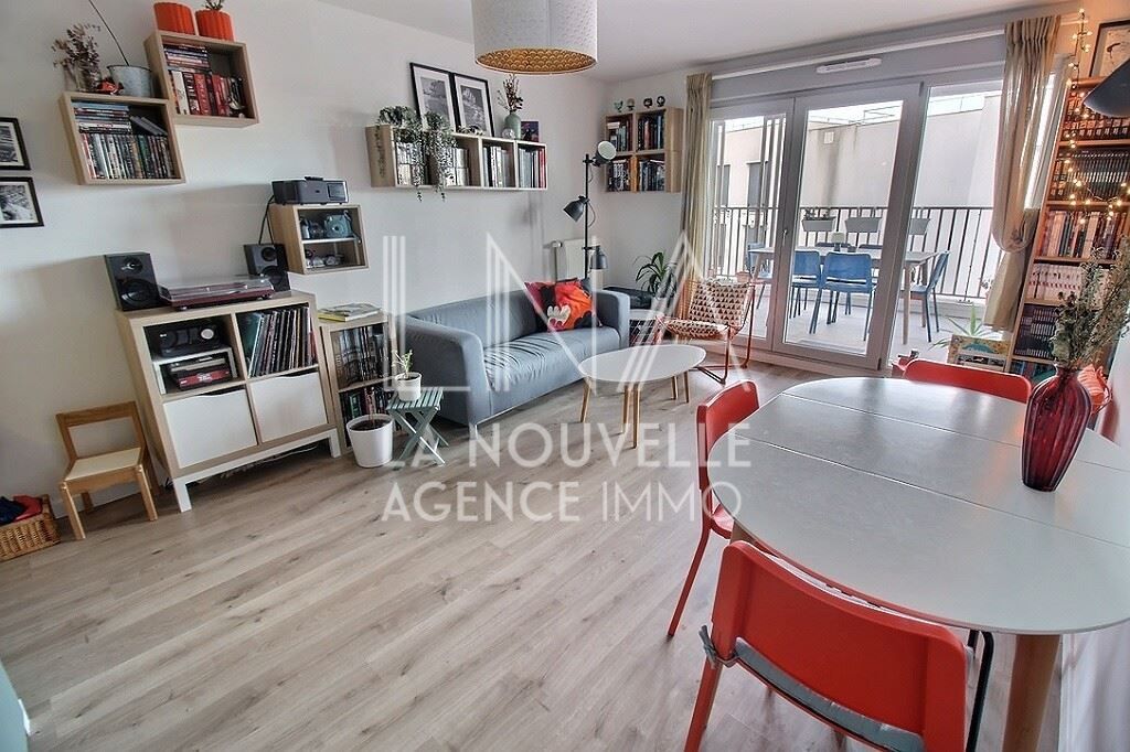 appartement 4 Pièces en vente sur LES LILAS (93260)