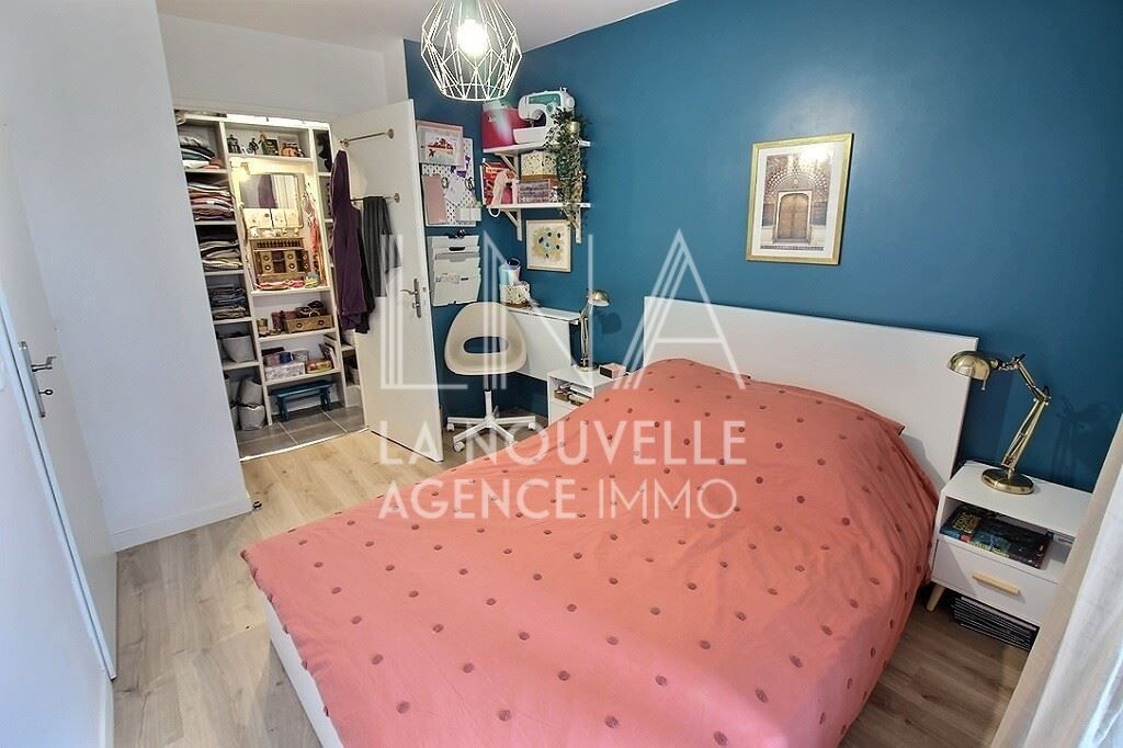 appartement 4 Pièces en vente sur LES LILAS (93260)