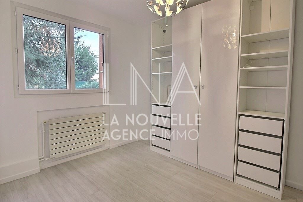 appartement 3 Pièces en vente sur LES LILAS (93260)
