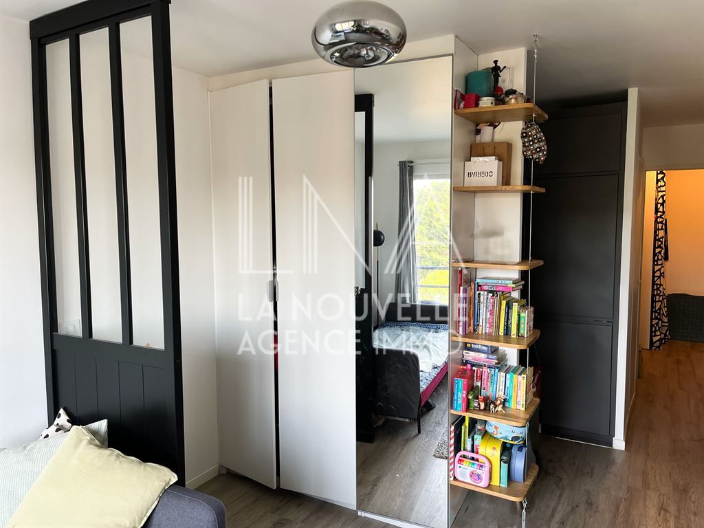 appartement 1 pièce en vente sur LES LILAS (93260)