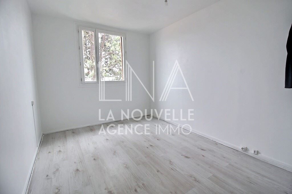 appartement 4 Pièces en vente sur ROMAINVILLE (93230)