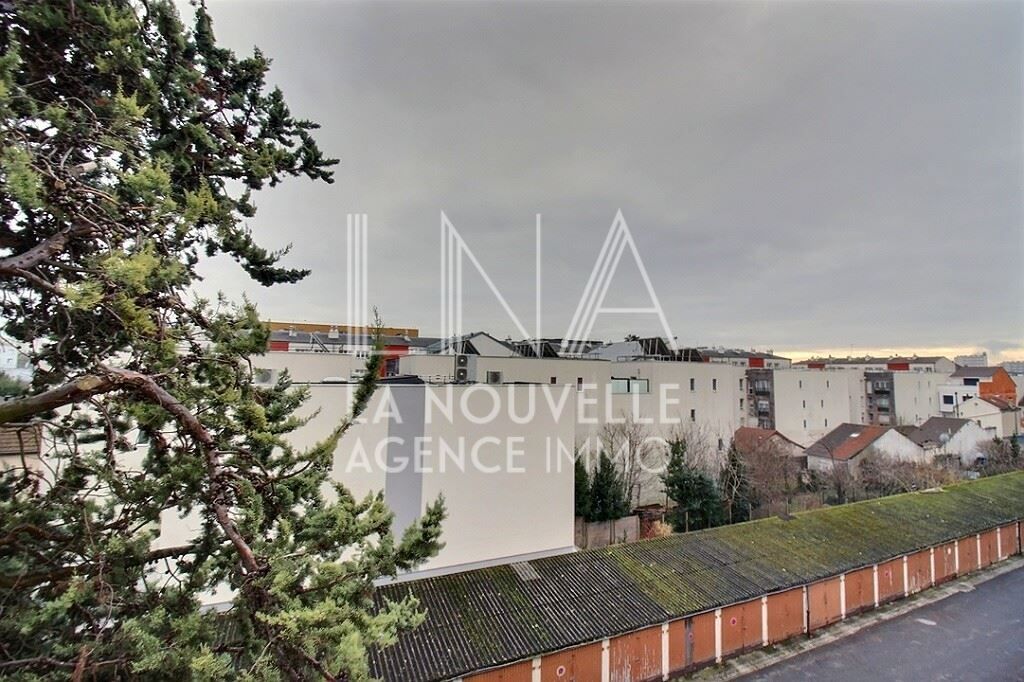 appartement 4 Pièces en vente sur ROMAINVILLE (93230)