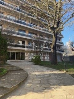 appartement 3 Pièces en vente sur LES LILAS (93260)