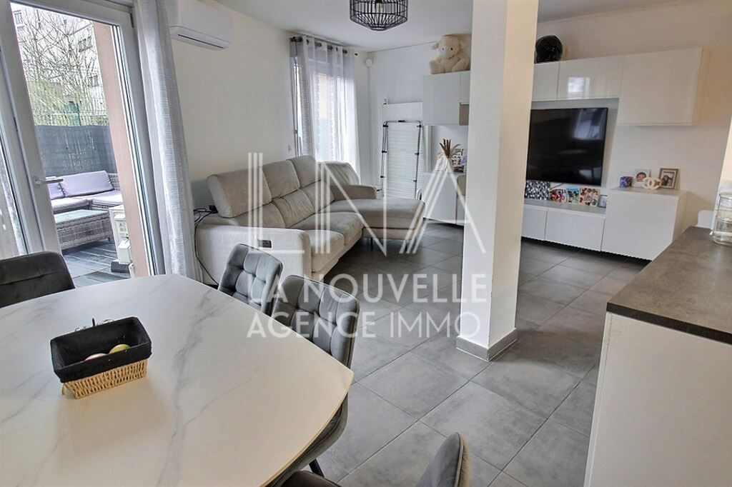 appartement 3 Pièces en vente sur LES LILAS (93260)