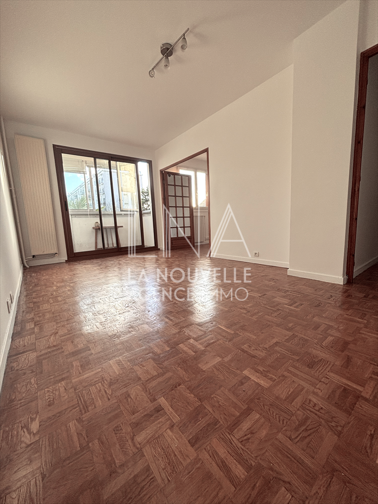 appartement 3 Pièces en vente sur LES LILAS (93260)