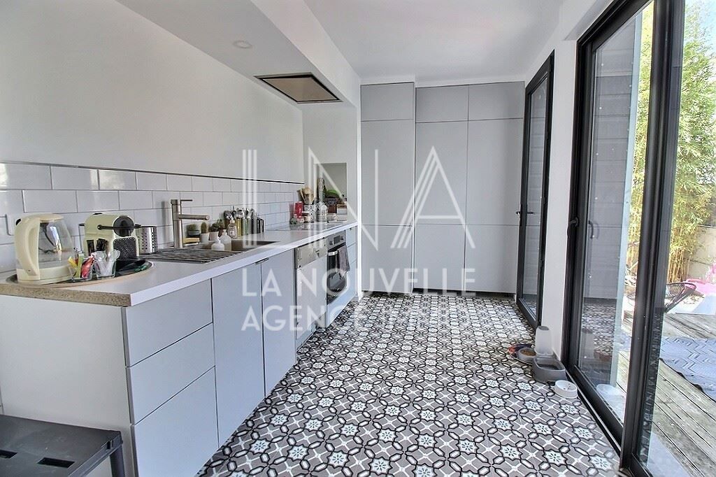 maison 5 Pièces en vente sur LES LILAS (93260)