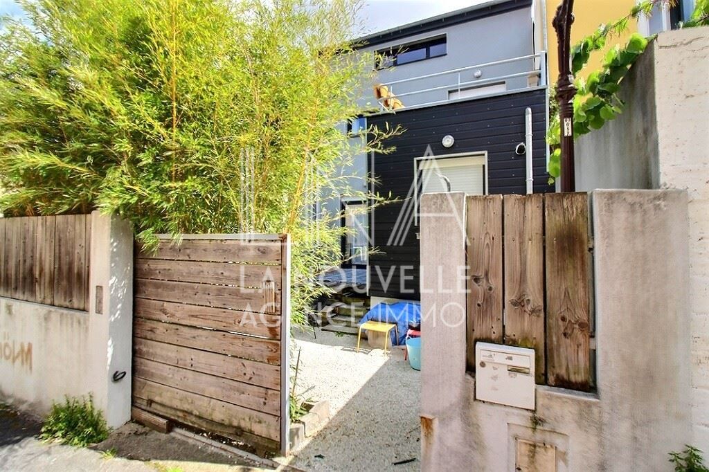 maison 5 Pièces en vente sur LES LILAS (93260)