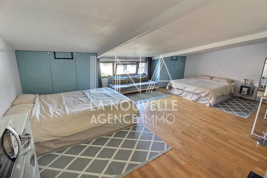 maison 5 Pièces en vente sur LES LILAS (93260)