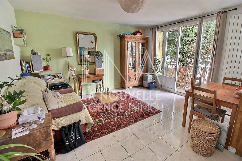 appartement 2 Pièces en vente sur MONTREUIL (93100)