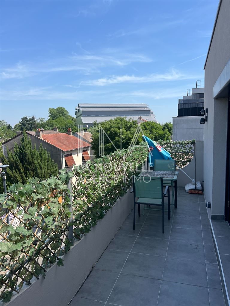 studio en location sur ROMAINVILLE (93230)