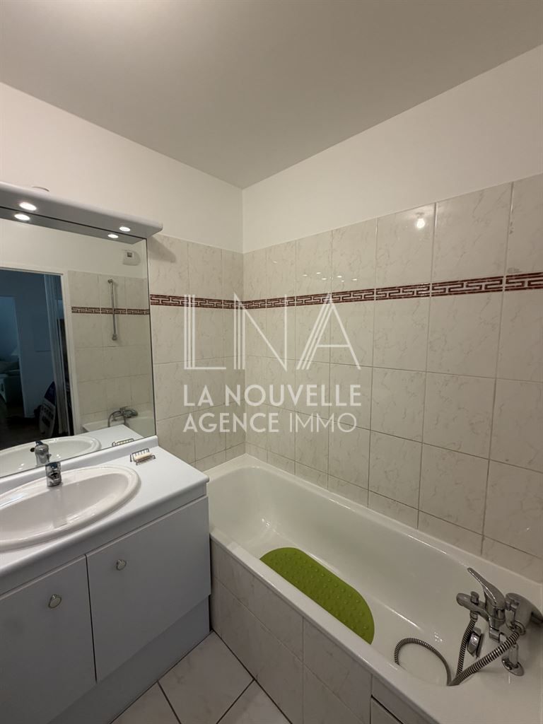 appartement 2 Pièces en vente sur LES LILAS (93260)