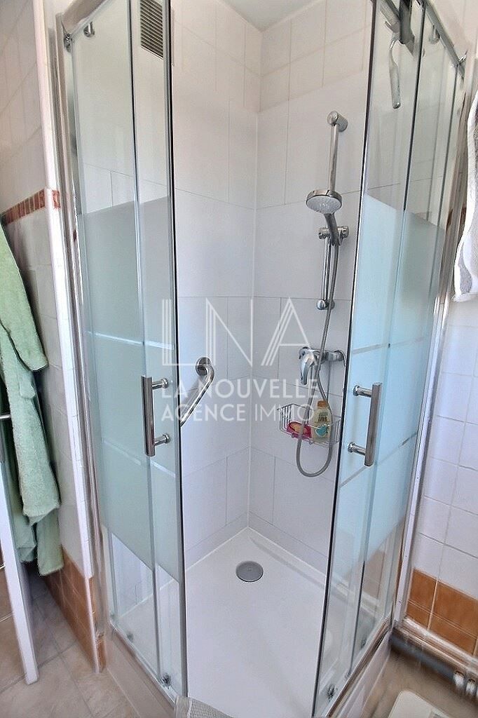 appartement 3 Pièces en viager sur LES LILAS (93260)