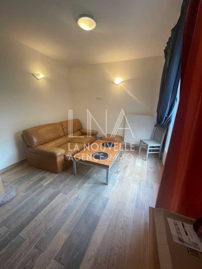 maison 5 Pièces en location sur LES LILAS (93260)