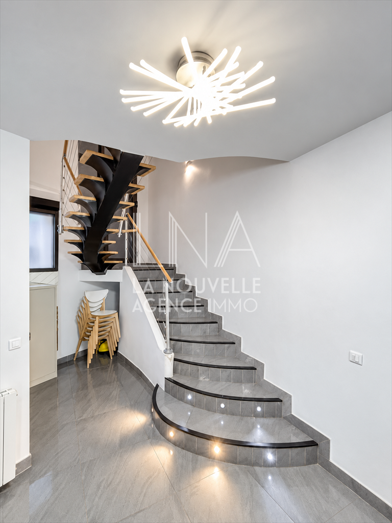 maison de ville 6 Pièces en vente sur LES LILAS (93260)
