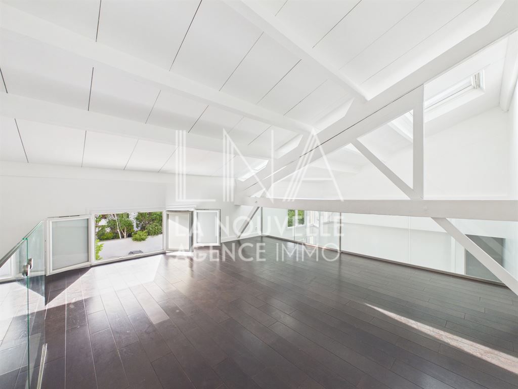 appartement 5 Pièces en vente sur LES LILAS (93260)