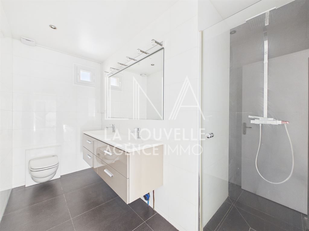 appartement 5 Pièces en vente sur LES LILAS (93260)