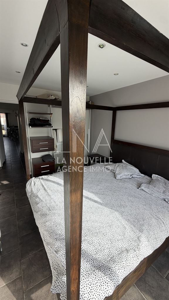 appartement 2 Pièces en vente sur LES LILAS (93260)