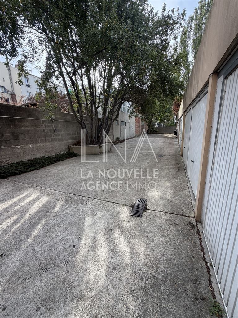 appartement 2 Pièces en vente sur LES LILAS (93260)