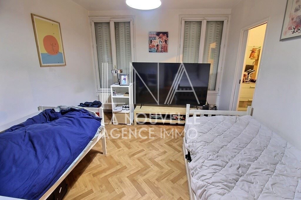 appartement 2 Pièces en vente sur LES LILAS (93260)