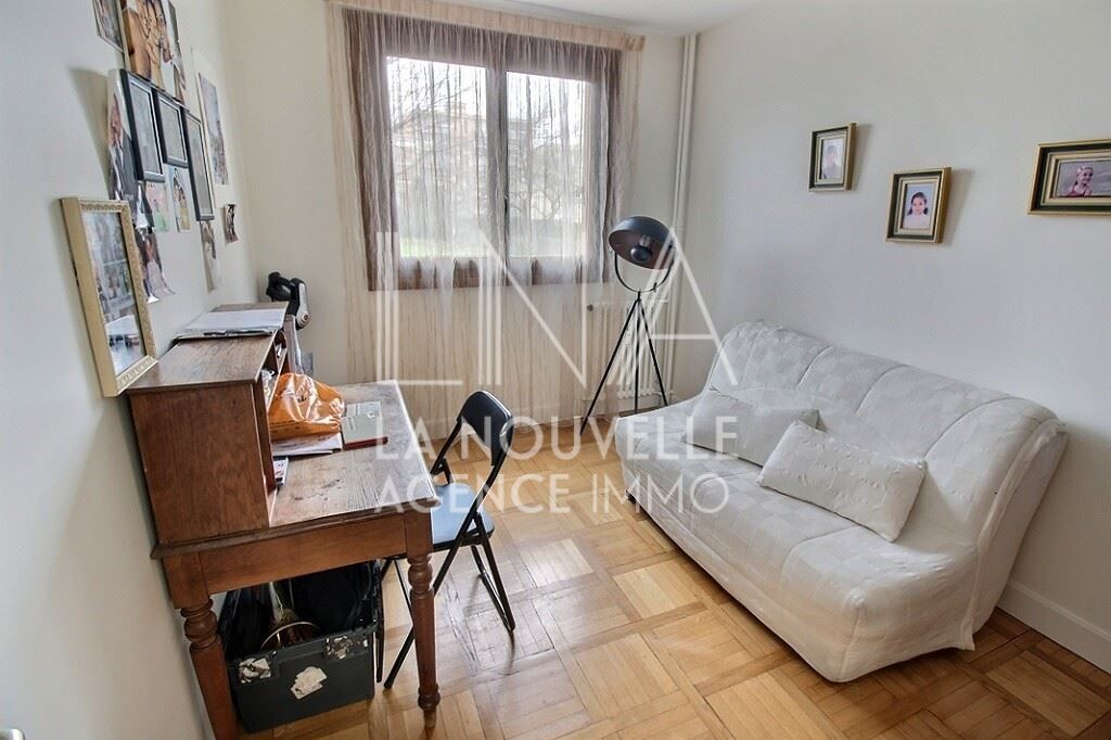 appartement 6 Pièces en vente sur BONDY (93140)