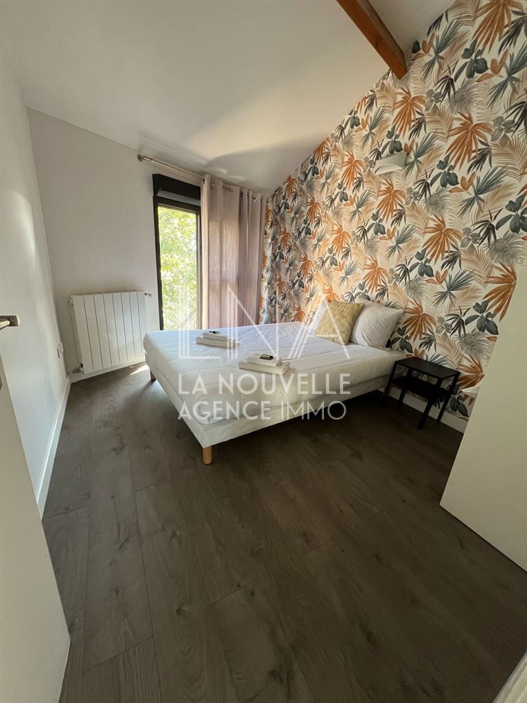 maison 6 Pièces en vente sur LES LILAS (93260)