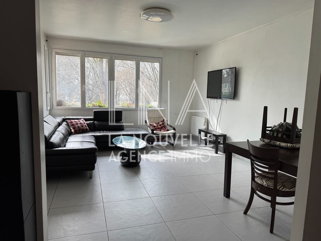 appartement 3 Pièces en vente sur NOISY LE SEC (93130)