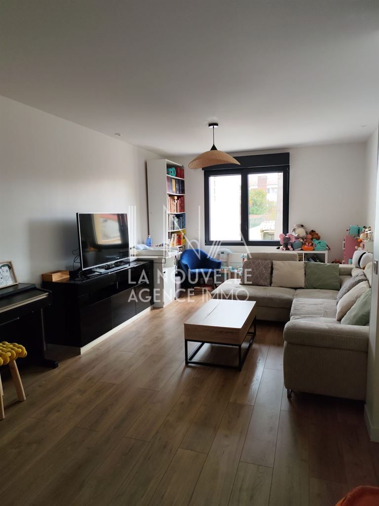 maison 5 Pièces en location sur ROMAINVILLE (93230)