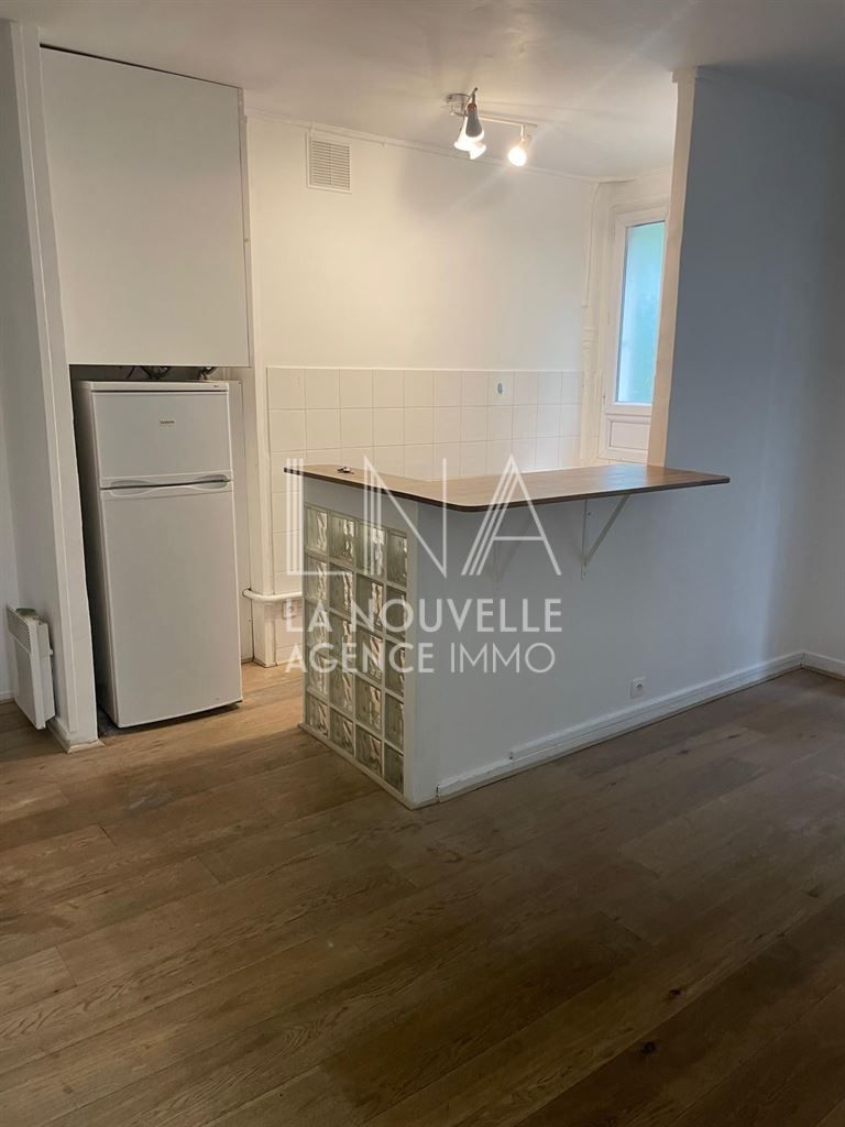 appartement 2 Pièces en location sur LES LILAS (93260)