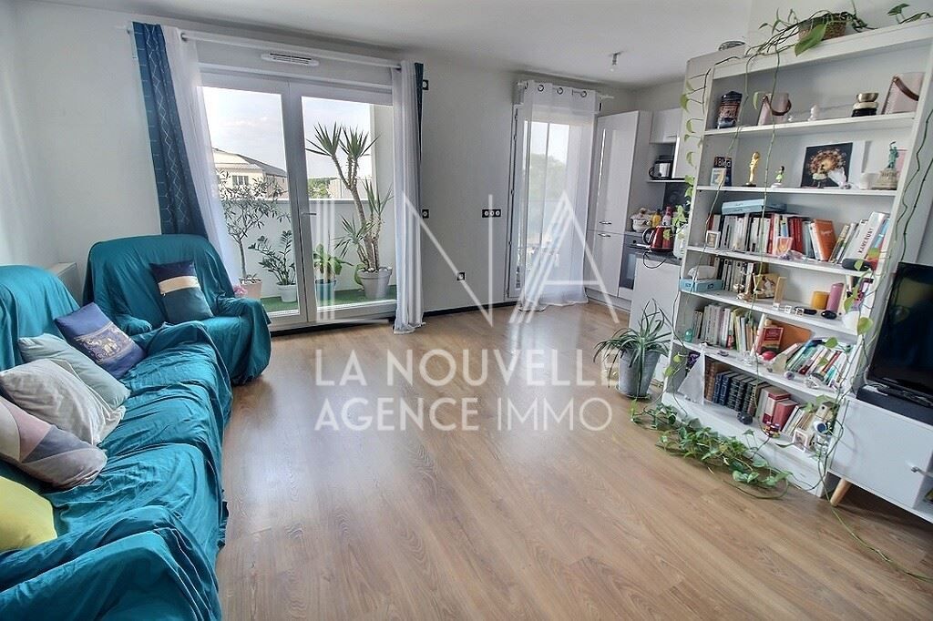 appartement 2 Pièces en vente sur ROMAINVILLE (93230) - Plus de details