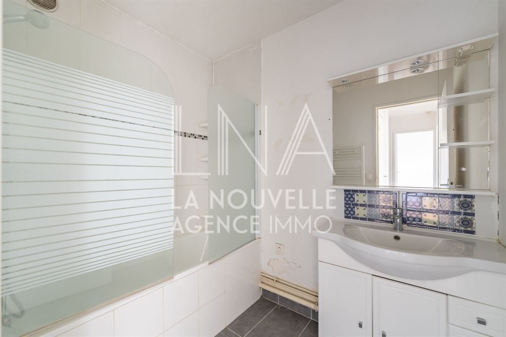appartement 2 Pièces en vente sur LES LILAS (93260)