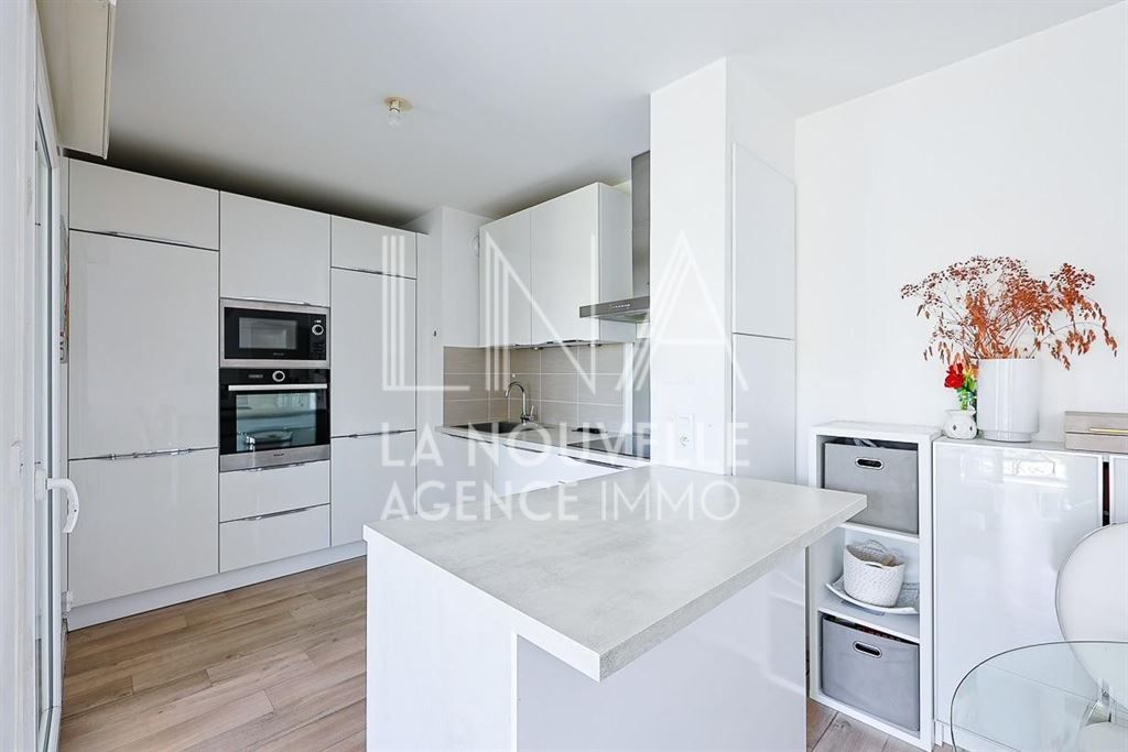 appartement 4 Pièces en vente sur ROMAINVILLE (93230)