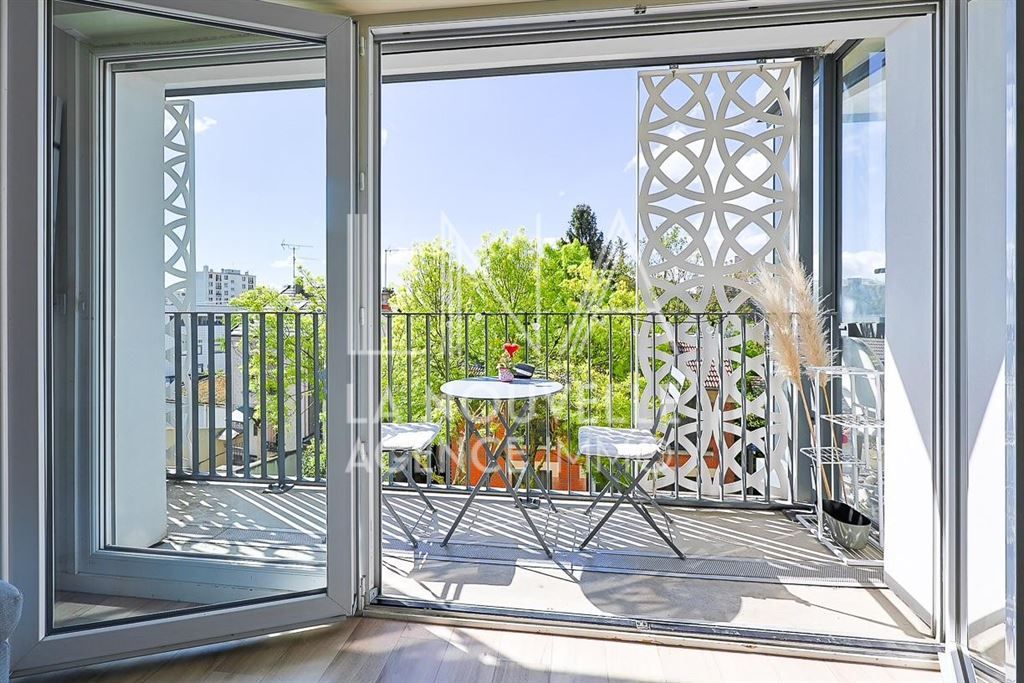 appartement 4 Pièces en vente sur ROMAINVILLE (93230)