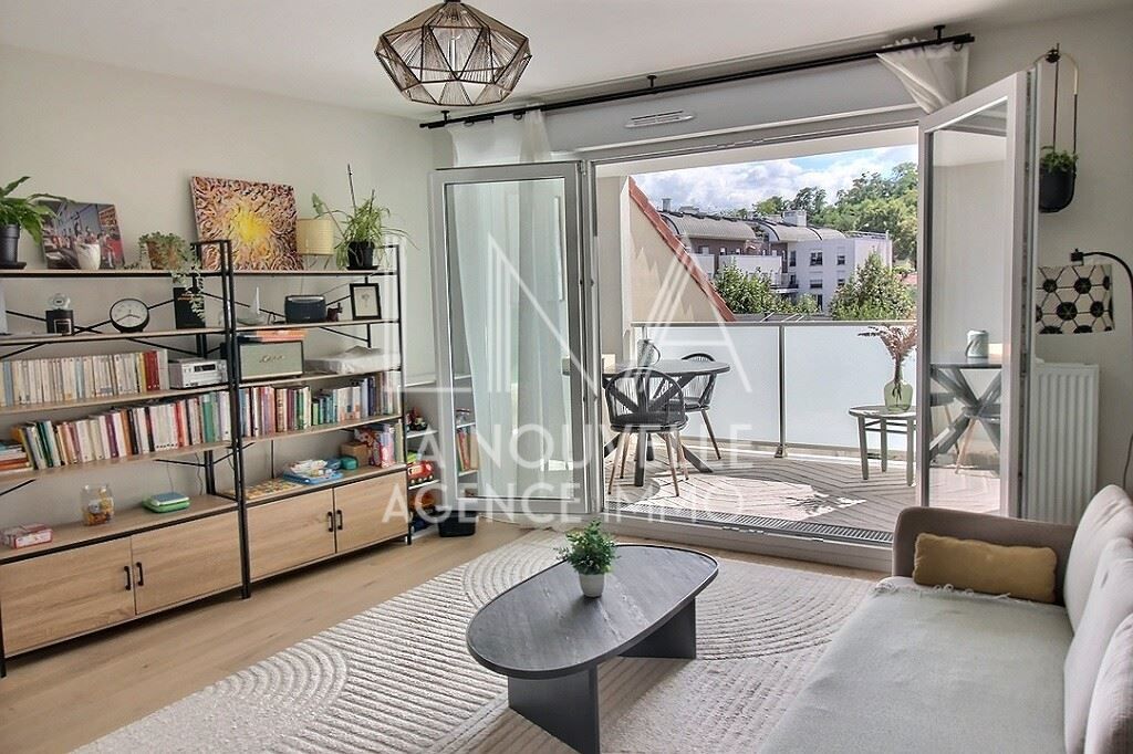 appartement 3 Pièces en vente sur NOISY LE SEC (93130)