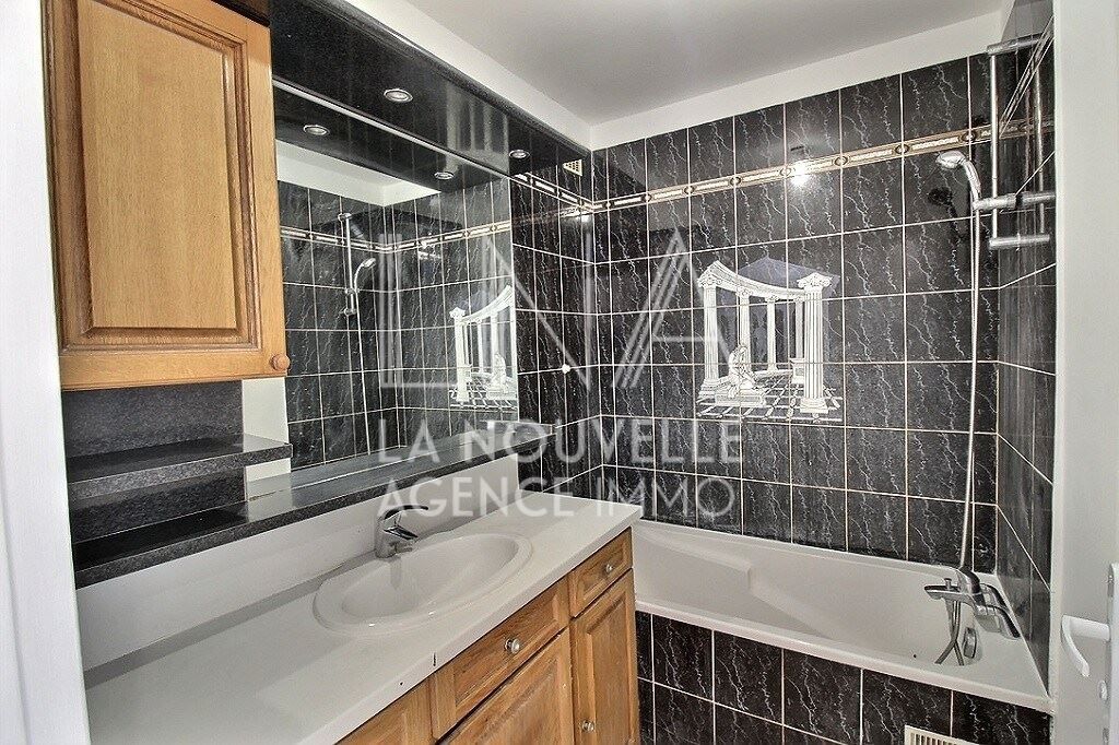 appartement 5 Pièces en vente sur PANTIN (93500)