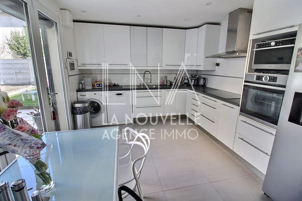 maison 6 Pièces en vente sur ROMAINVILLE (93230)