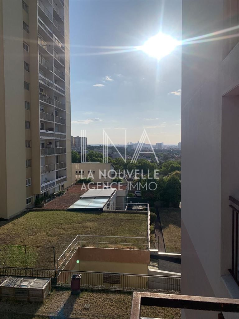 appartement 4 Pièces en vente sur LES LILAS (93260)