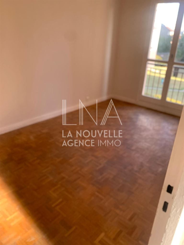 appartement 4 Pièces en vente sur LES LILAS (93260)