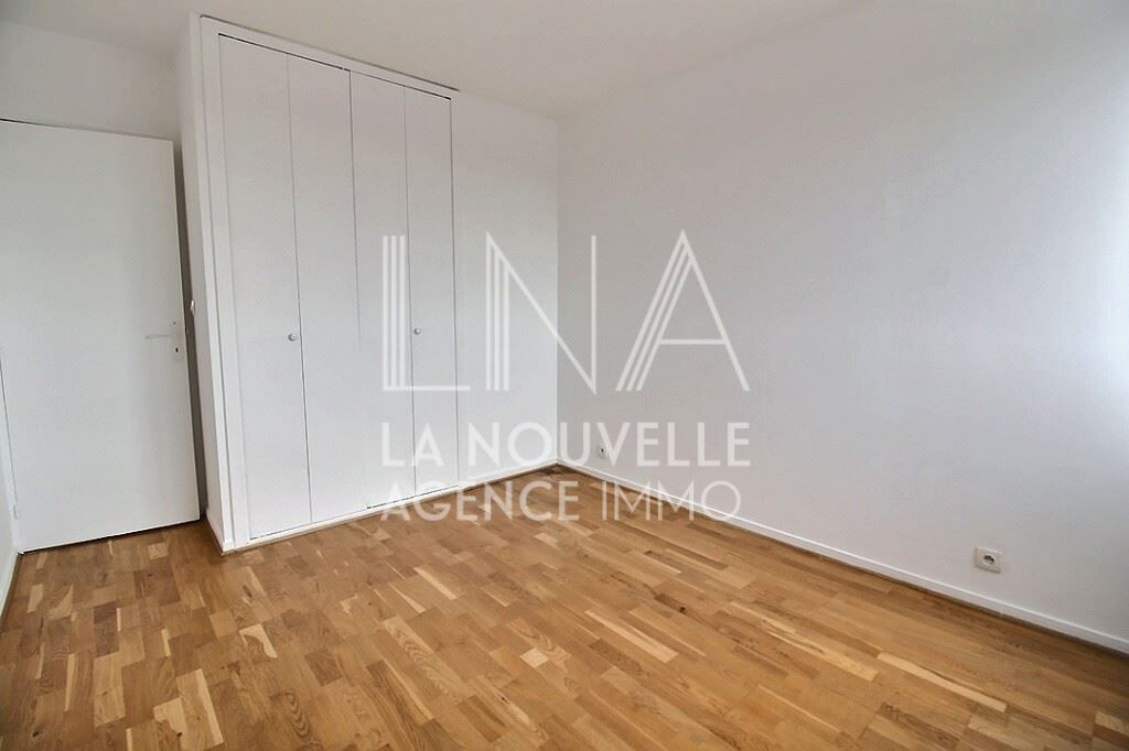 appartement 3 Pièces en vente sur LES LILAS (93260)