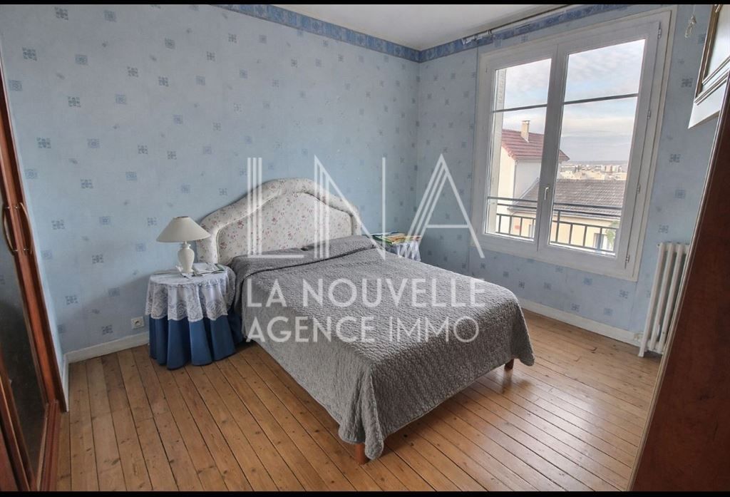 maison 4 Pièces en vente sur LES LILAS (93260)