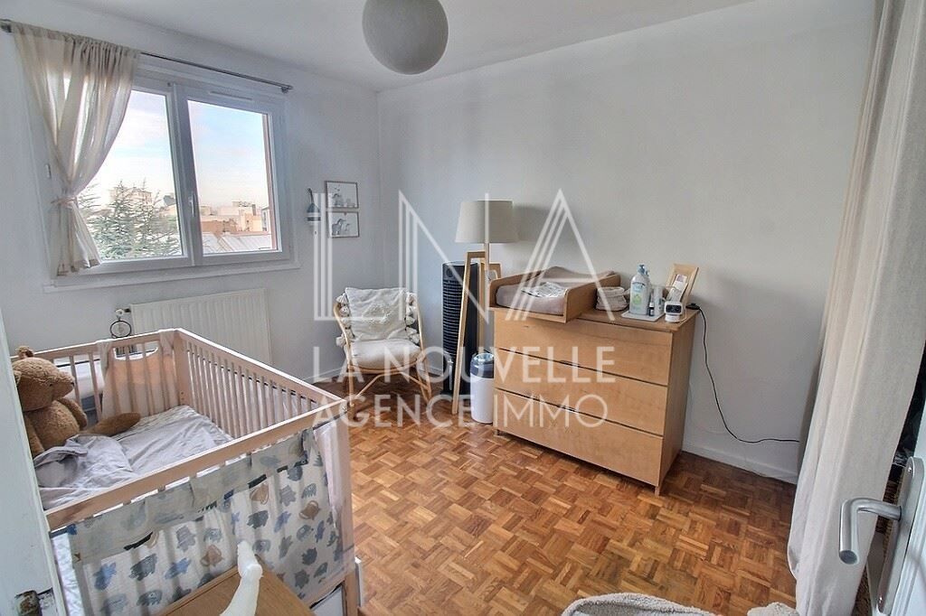 appartement 2 Pièces en vente sur LES LILAS (93260)