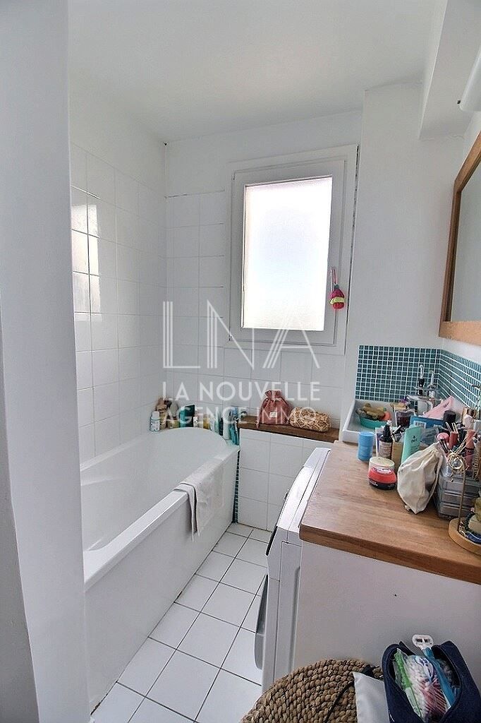 appartement 2 Pièces en vente sur LES LILAS (93260)