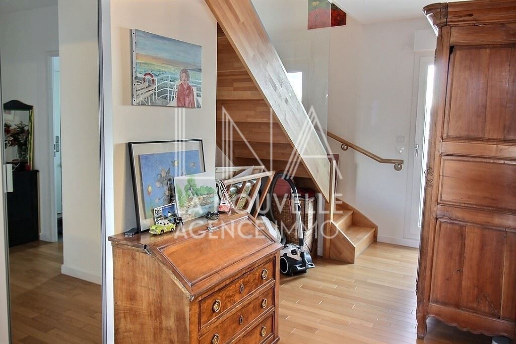 appartement 5 Pièces en vente sur ROMAINVILLE (93230)