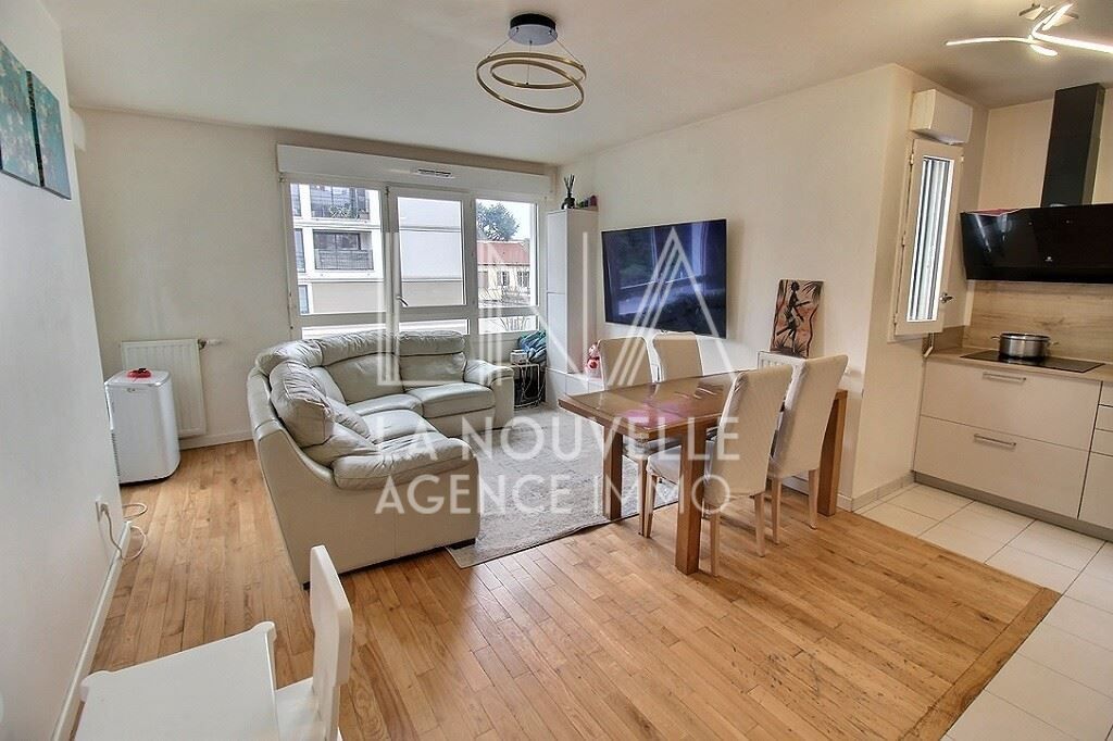 appartement 4 Pièces en vente sur ROMAINVILLE (93230)