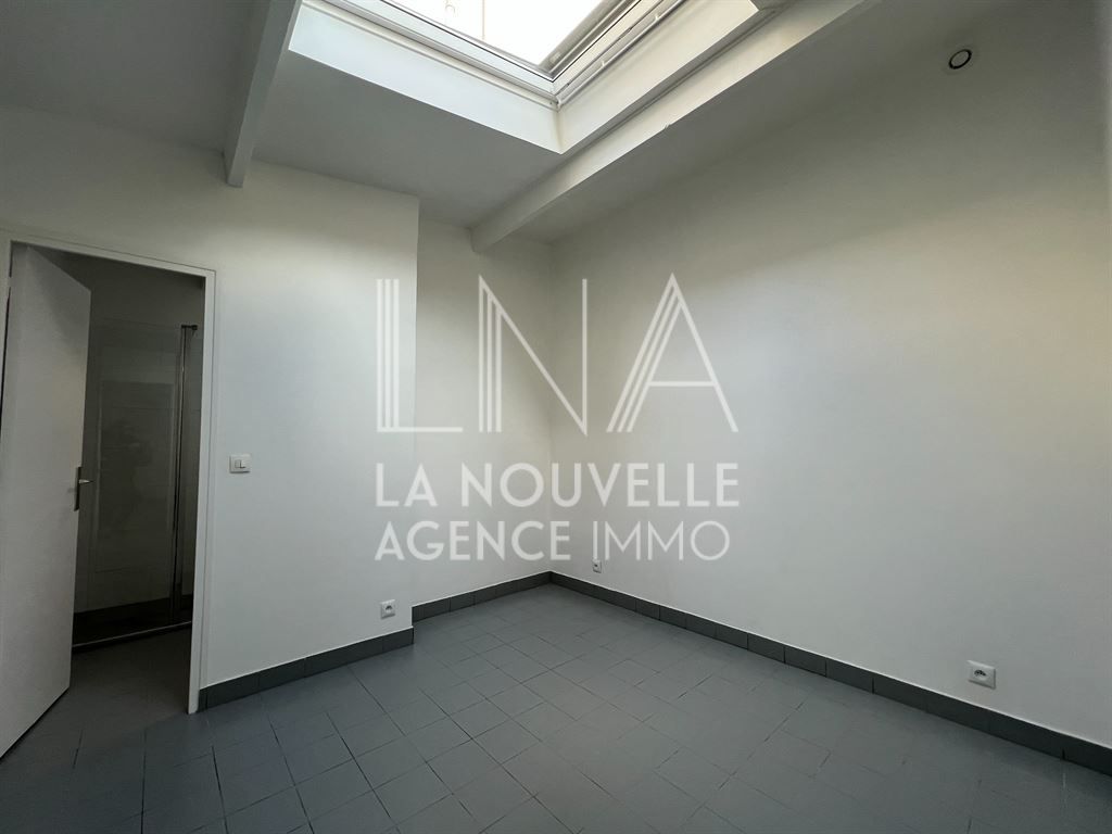 maison 2 Pièces en vente sur LES LILAS (93260)